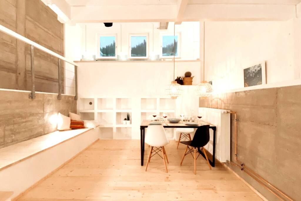 Pool-Loft: Wandern, Erholen & Sauna Siebengebirge Erpel Bagian luar foto